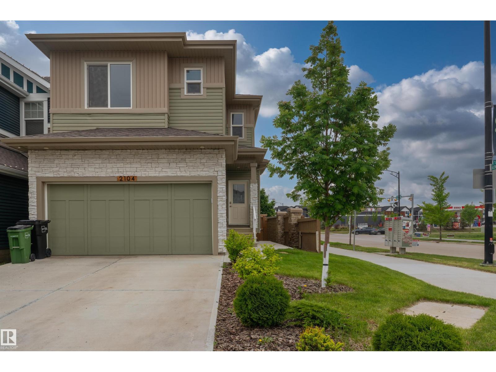 2104 160 ST SW SW - 2