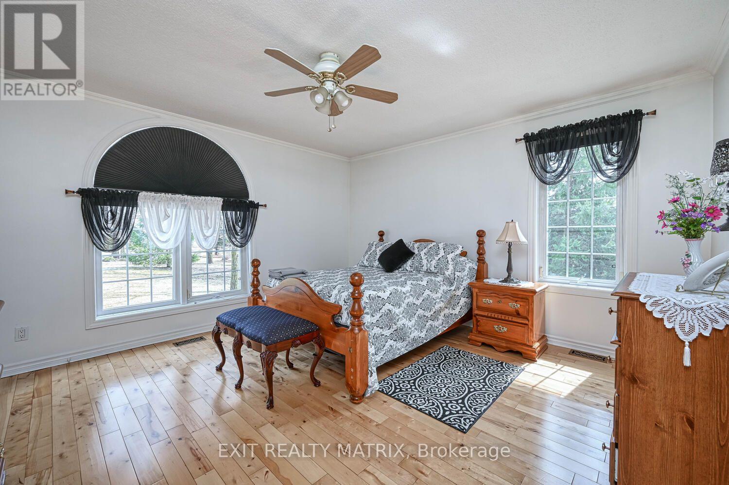 2573 MITCHELL STREET, Ottawa. Luxury613. By Peter Sagos - Image 21