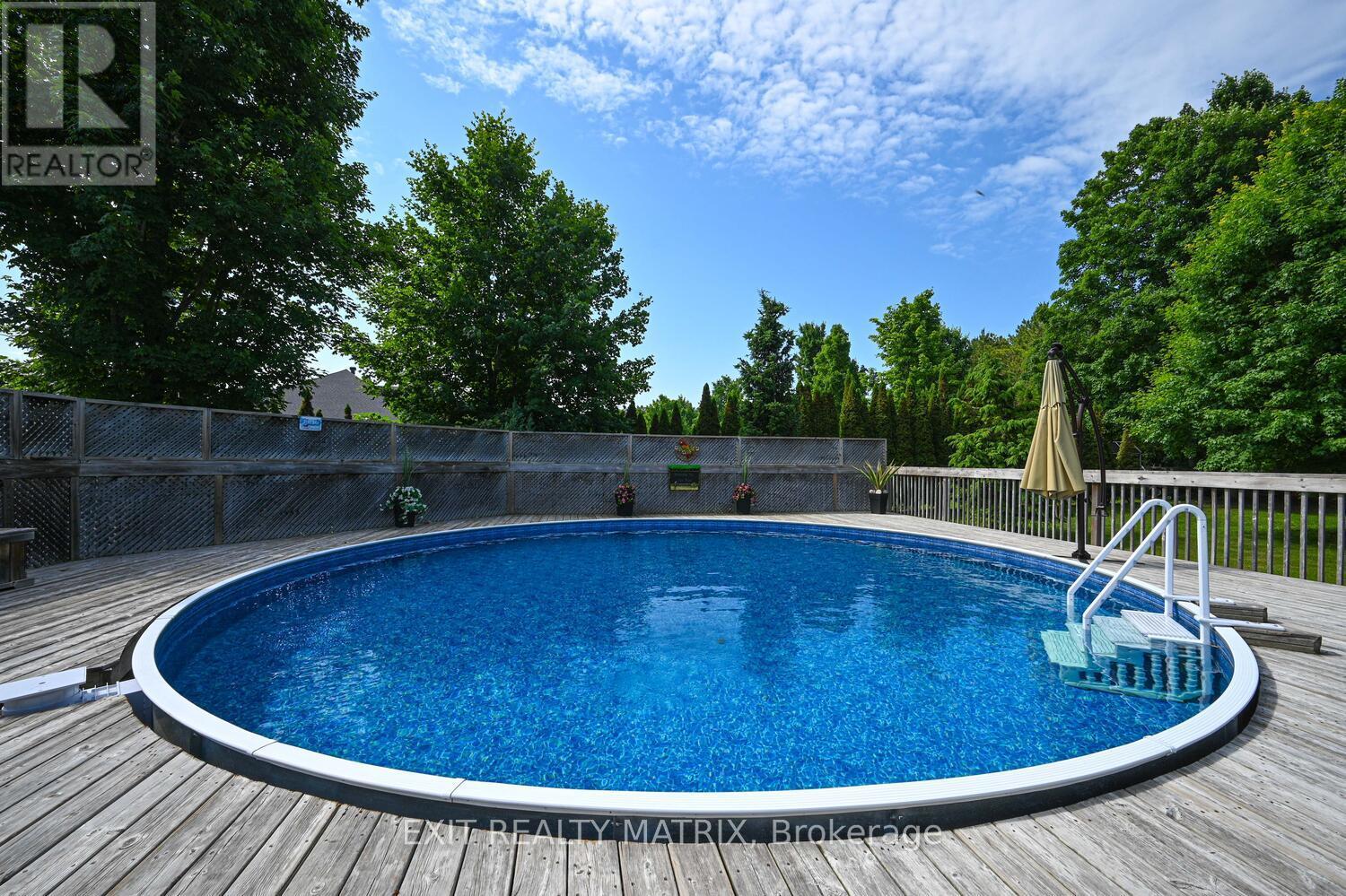 2573 MITCHELL STREET, Ottawa. Luxury613. By Peter Sagos - Image 33