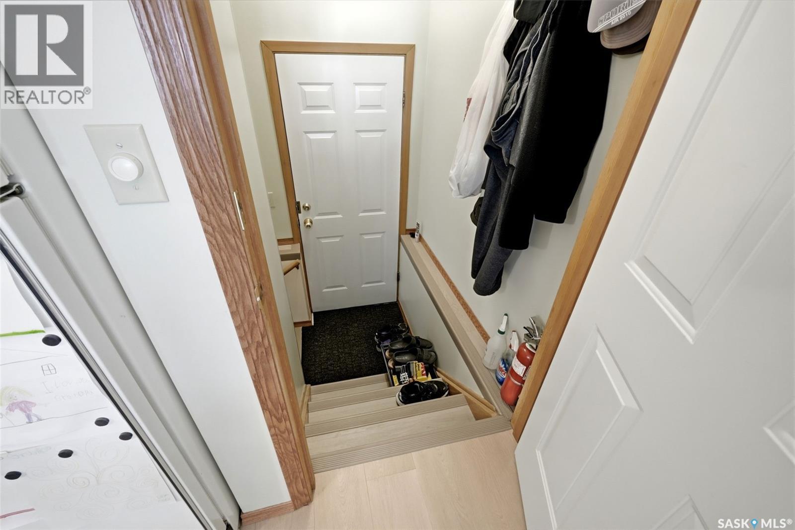 2339 Reynolds STREET - 17