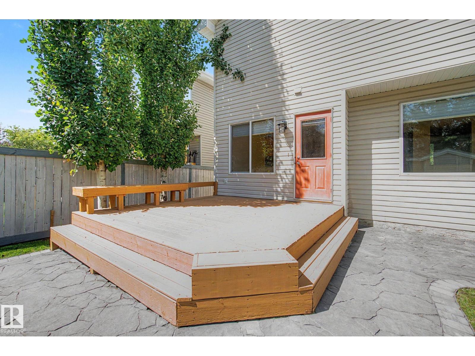 8311 11 AV SW - 45