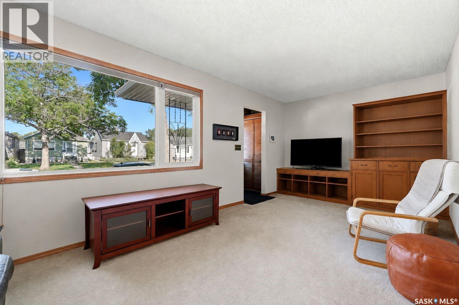 2339 Reynolds STREET - 11