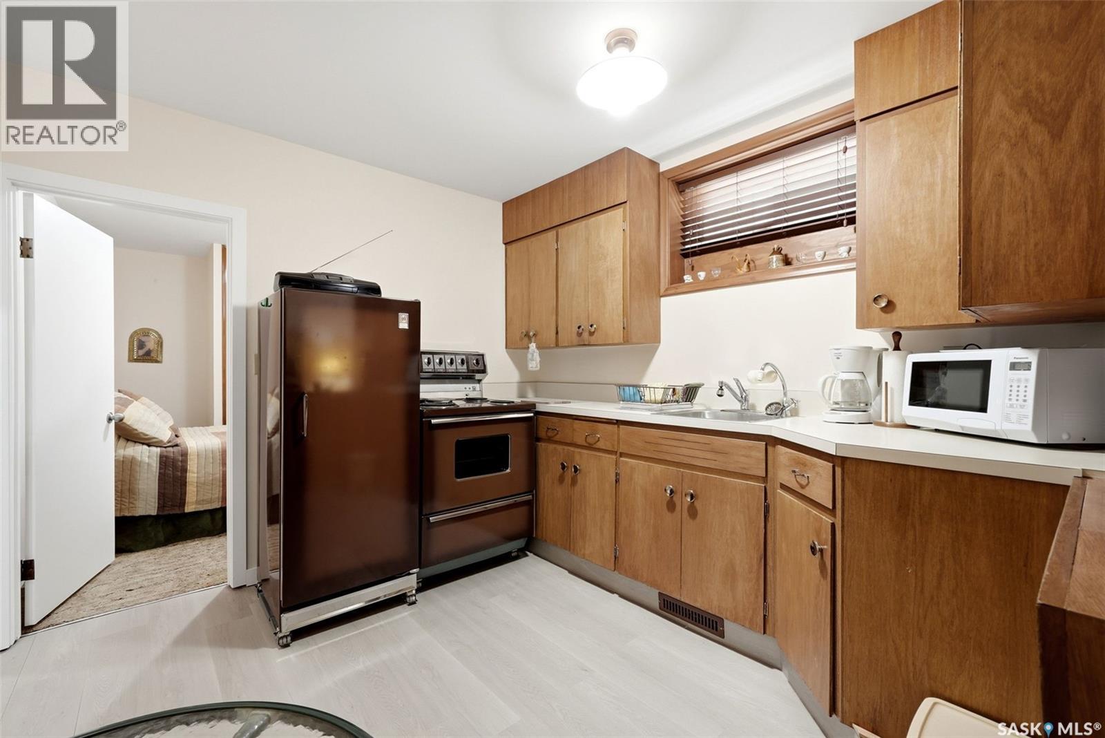 2339 Reynolds STREET - 20