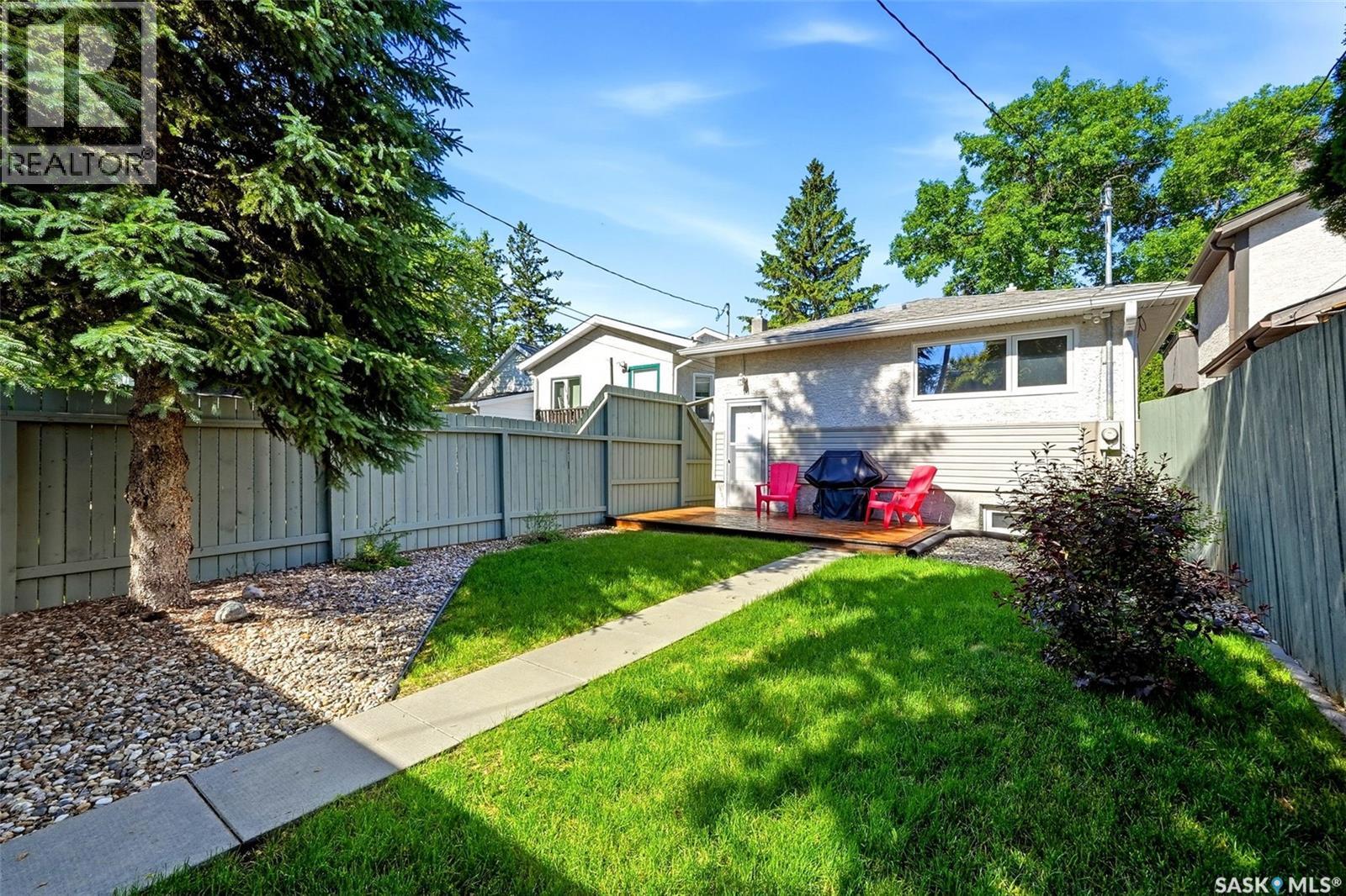 2339 Reynolds STREET - 34