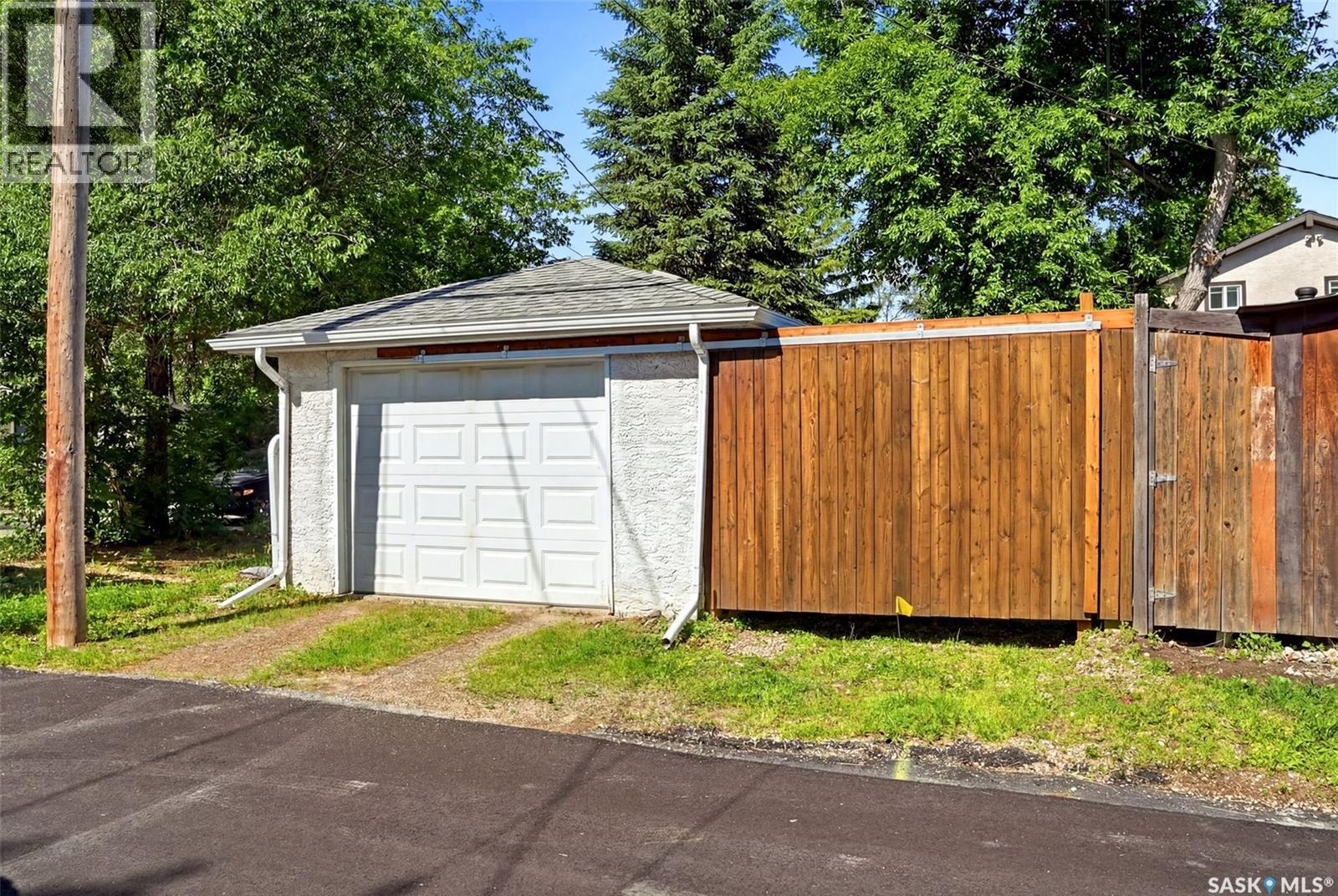 2339 Reynolds STREET - 36