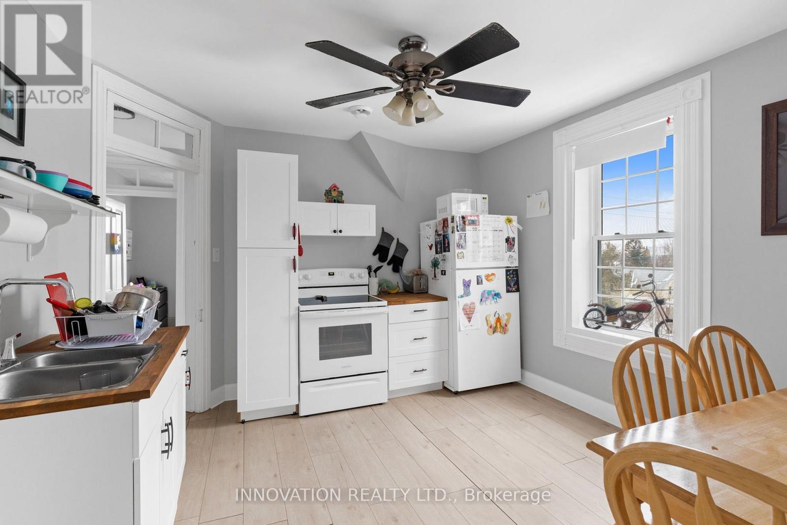 #2 – 348 DONALD B. MUNRO DRIVE, Ottawa. Luxury613. By Peter Sagos - Image 8