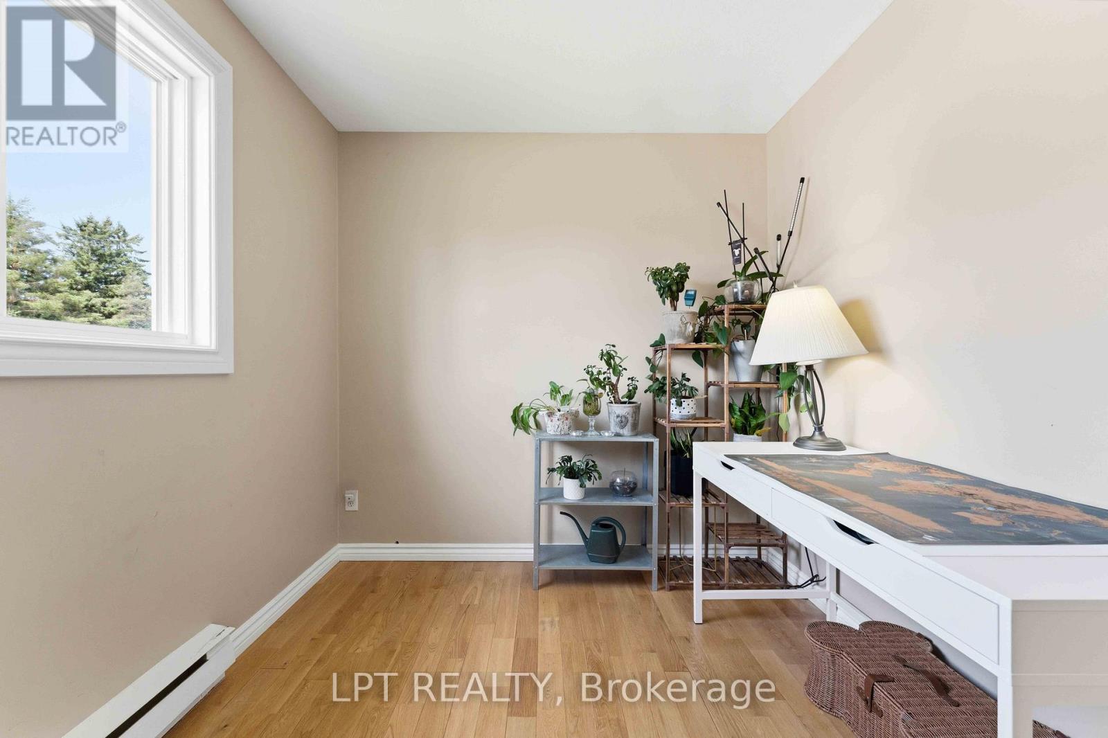 34 FRINGEWOOD DRIVE - 15