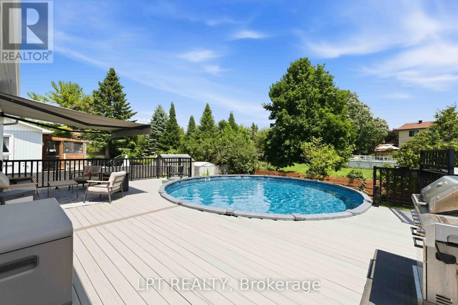 34 FRINGEWOOD DRIVE - 2