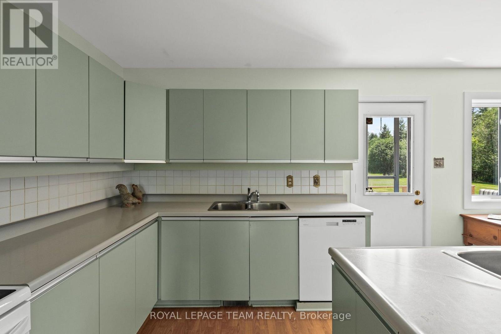 9123 MCARTON ROAD - 14