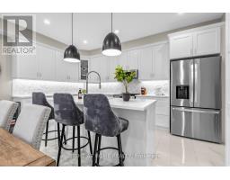 12 Hearthwood Gate, Whitchurch Stouffville, ON L4A4X1 Photo 11