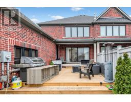12 Hearthwood Gate, Whitchurch Stouffville, ON L4A4X1 Photo 31