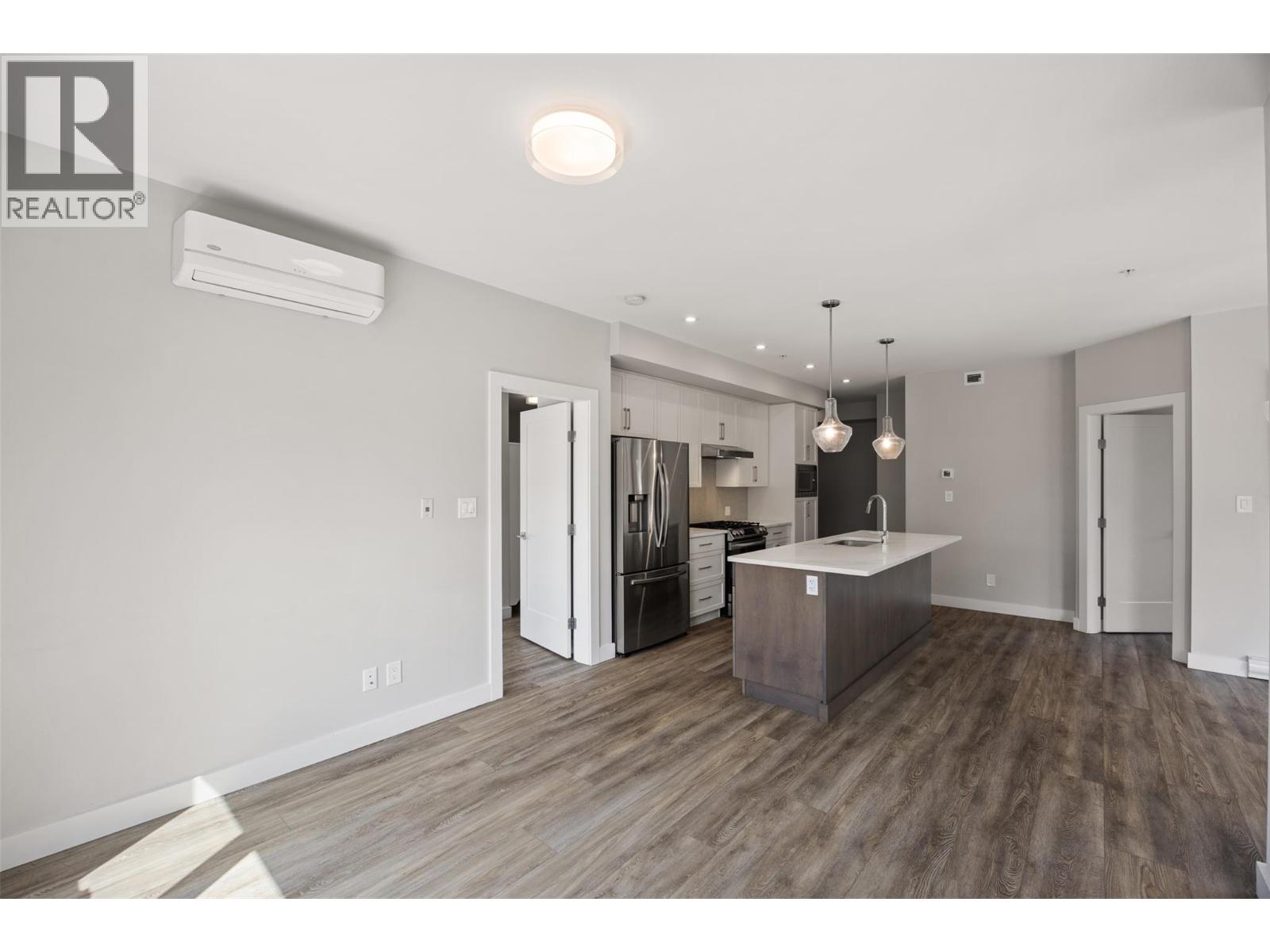 875 University Drive Unit# 207, Kamloops