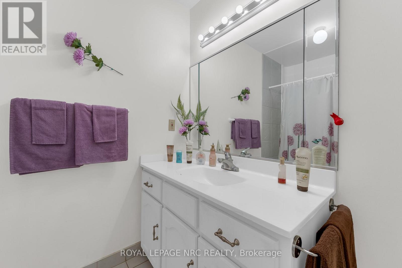 25 MILBURN DRIVE - 20
