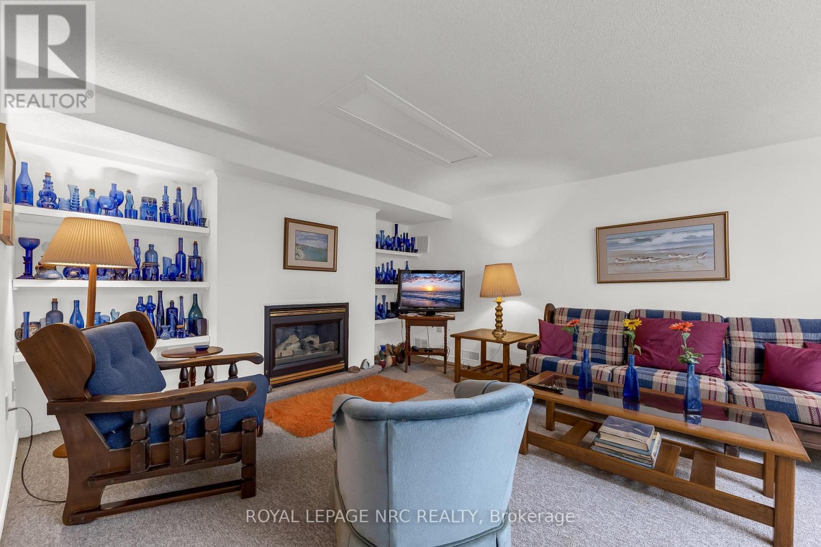 25 MILBURN DRIVE - 27
