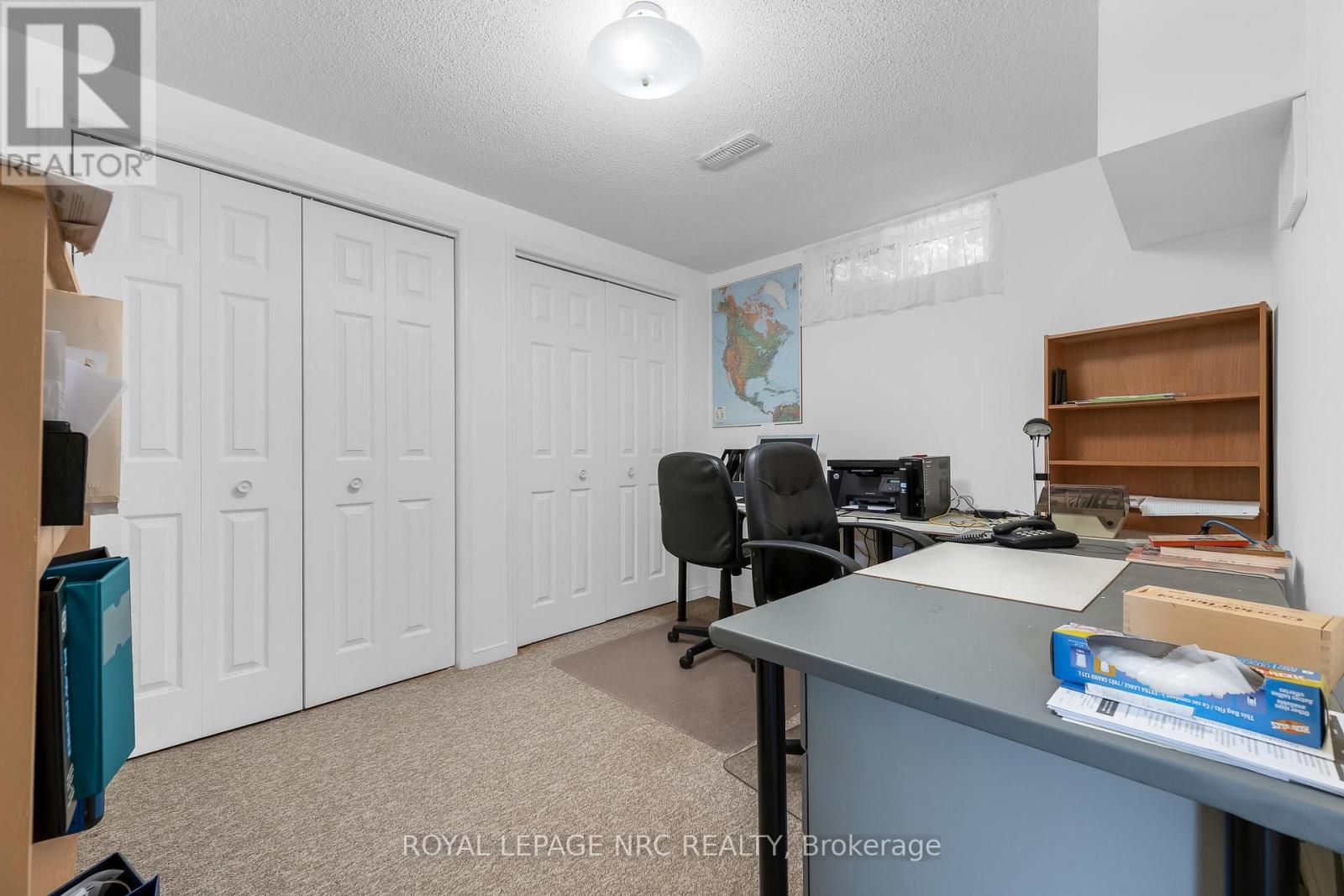 25 MILBURN DRIVE - 32