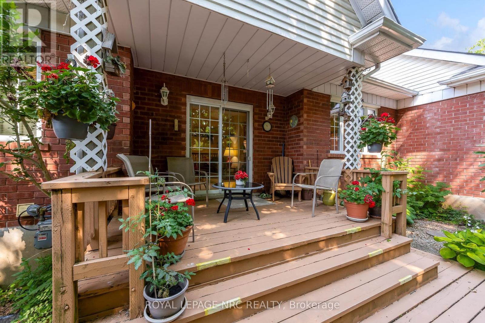 25 MILBURN DRIVE - 6