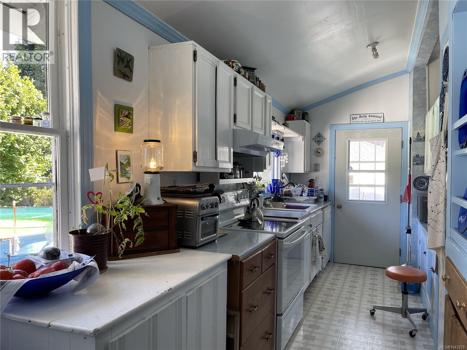 5281 Wilkinson Rd - 10