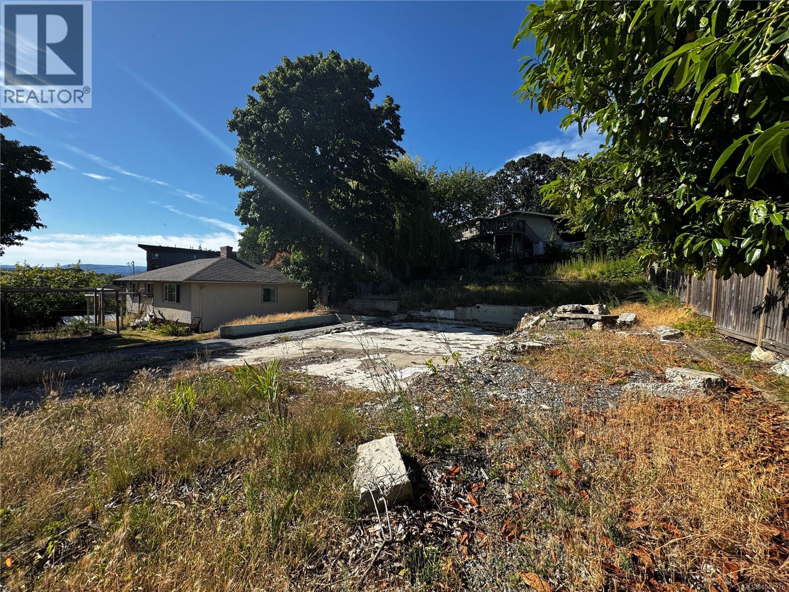 1258 Woodway Rd - 1