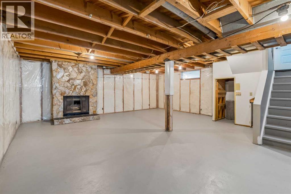 916 Mayland Drive NE - 35