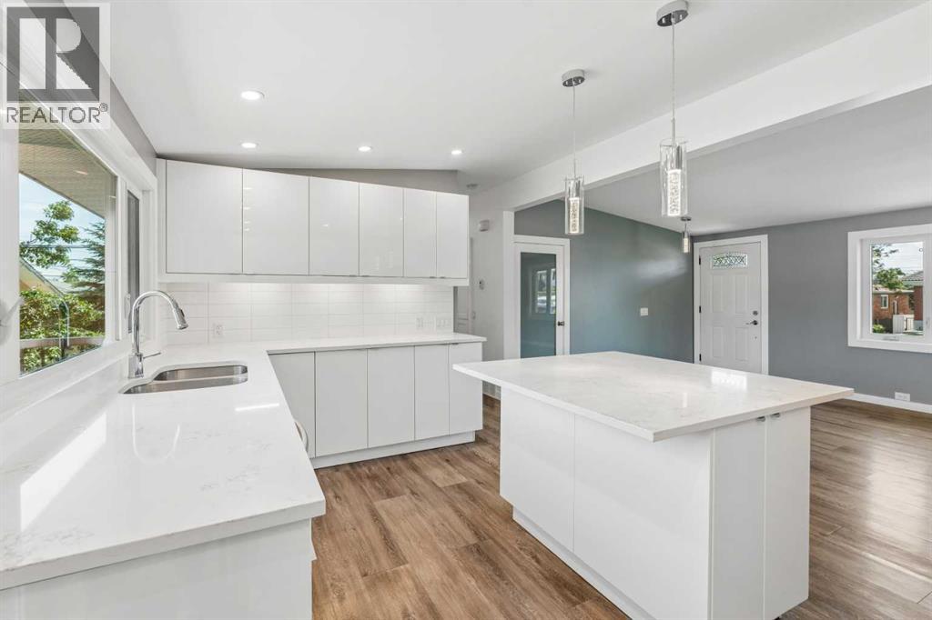 916 Mayland Drive NE - 25