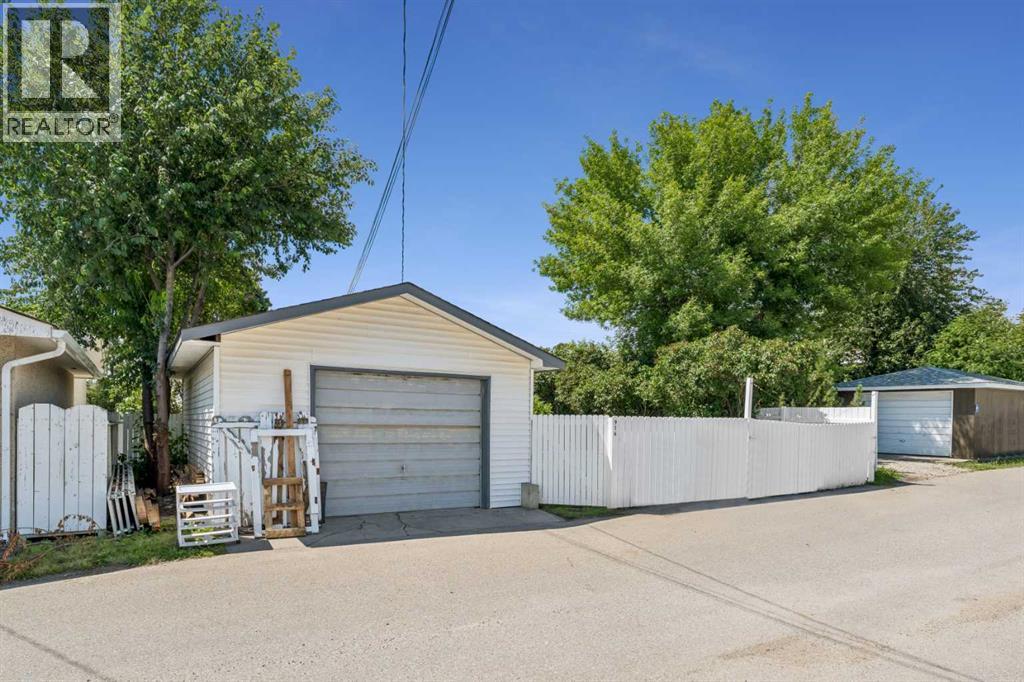 916 Mayland Drive NE - 43
