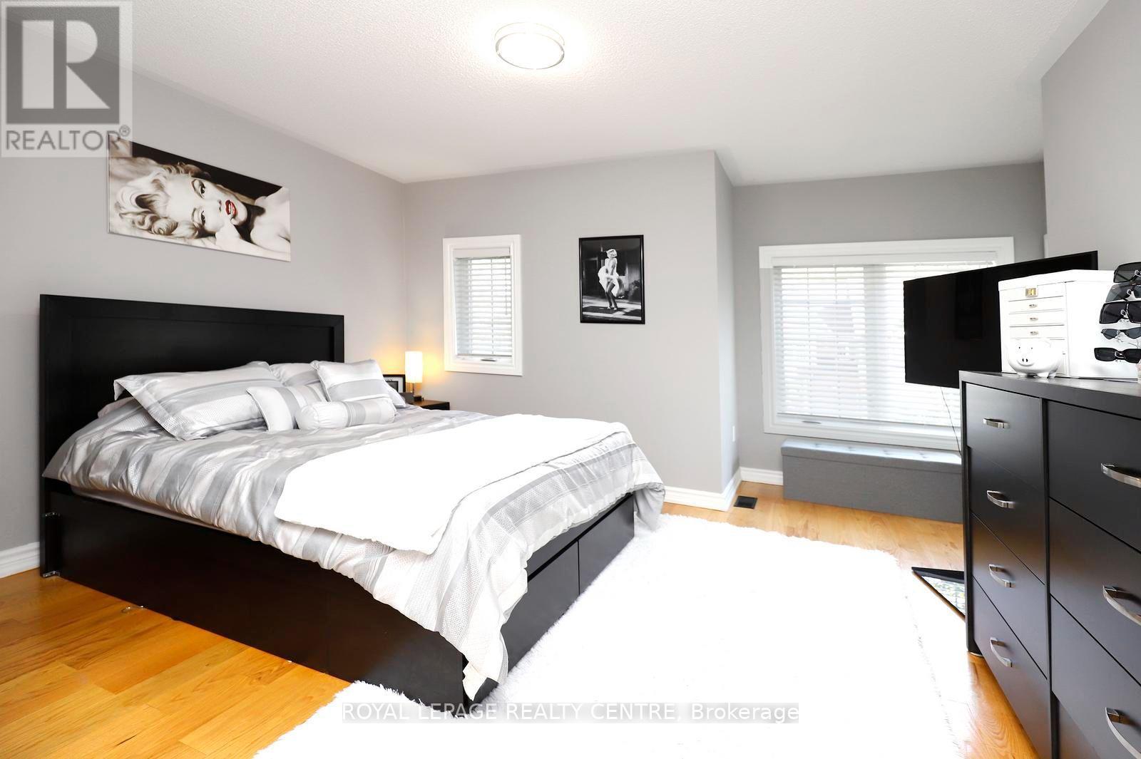 #45 1575 SOUTH PARADE COURT - 13