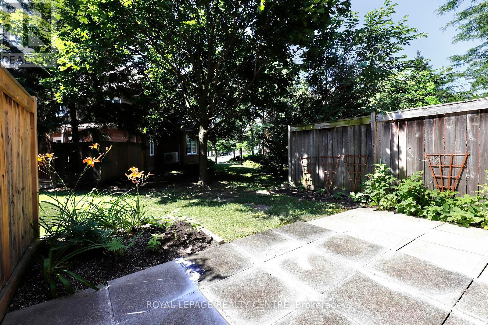 #45 1575 SOUTH PARADE COURT - 25