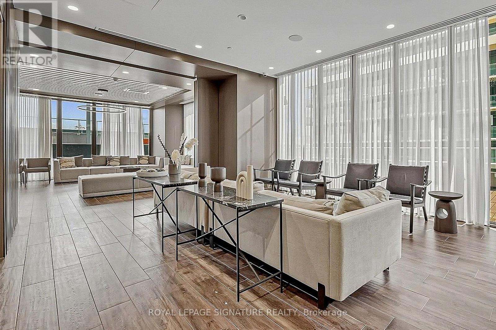 Thumbnail 26