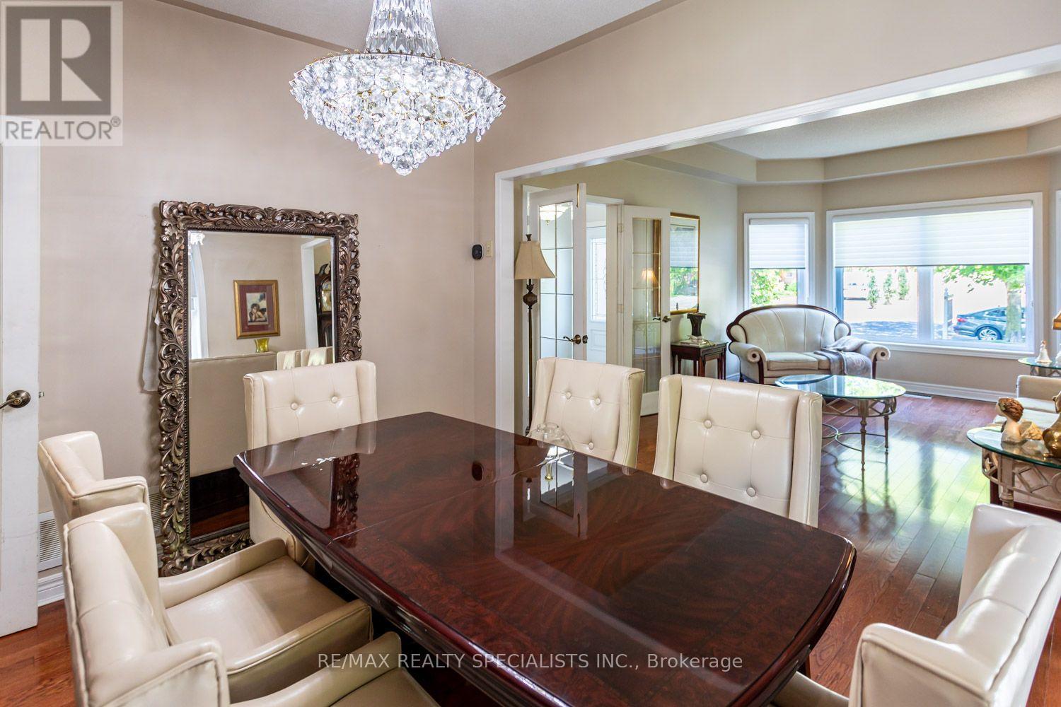 10 SPLIT MAPLE LANE - 15