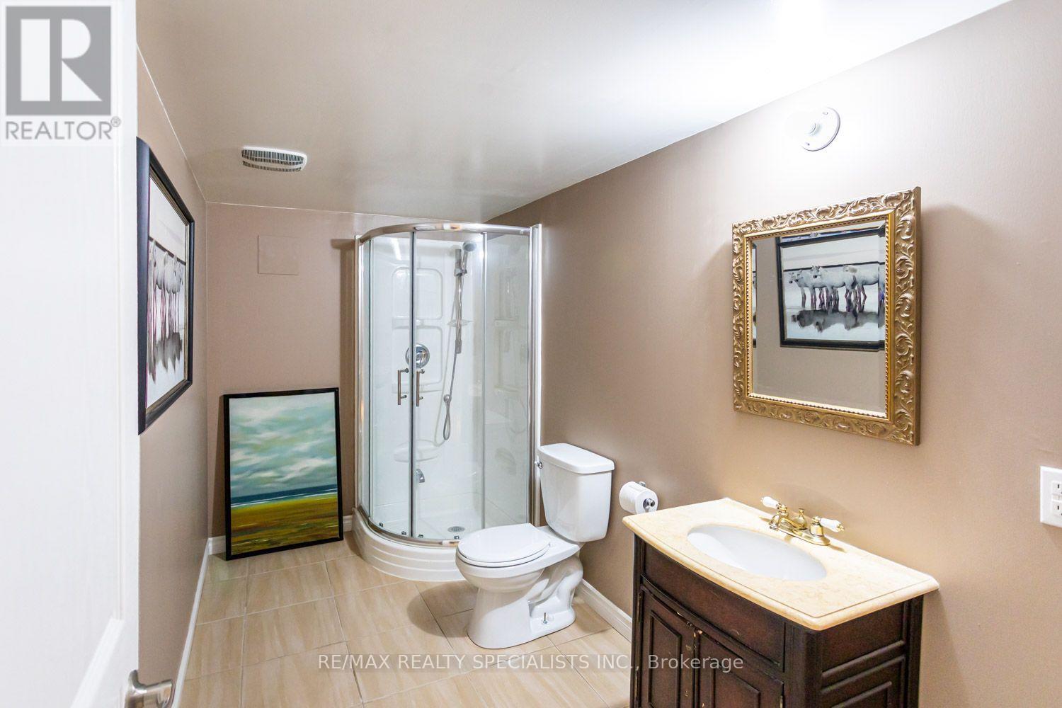 10 SPLIT MAPLE LANE - 41
