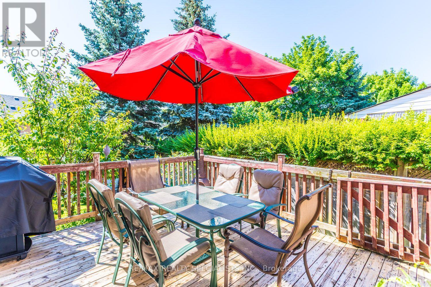 10 SPLIT MAPLE LANE - 46