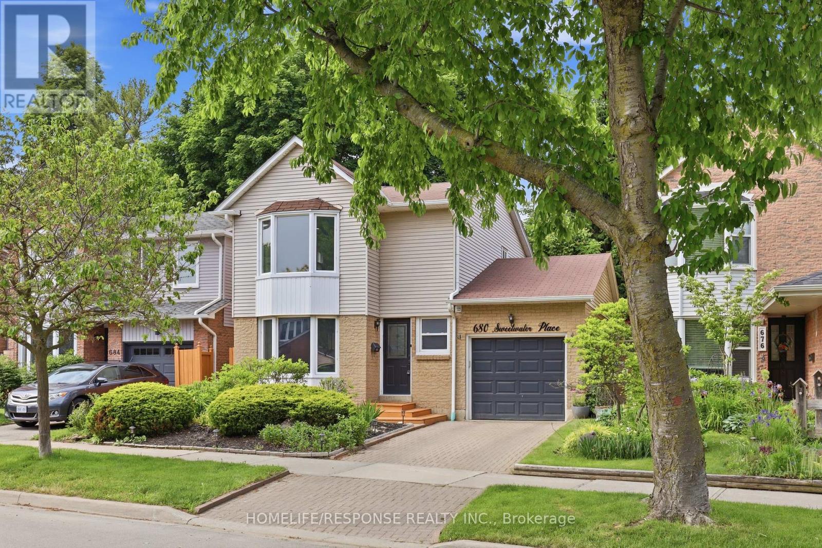 680 SWEETWATER PLACE - 1