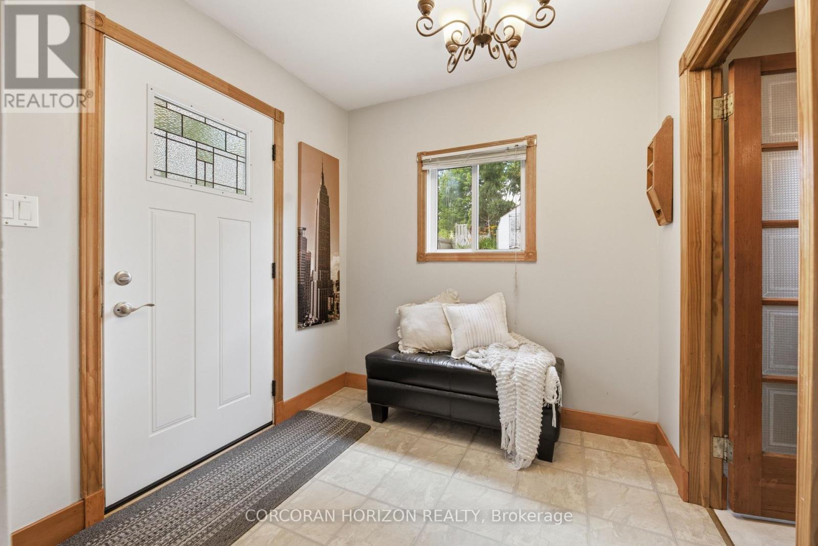 180 MELROSE STREET - 33