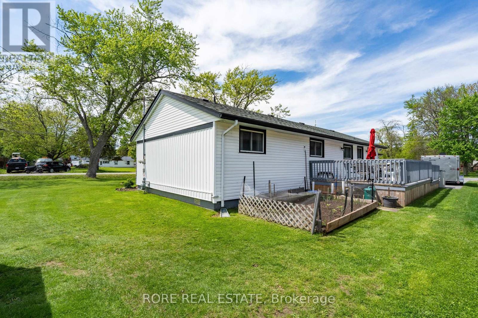 128 COOK AVENUE - 18