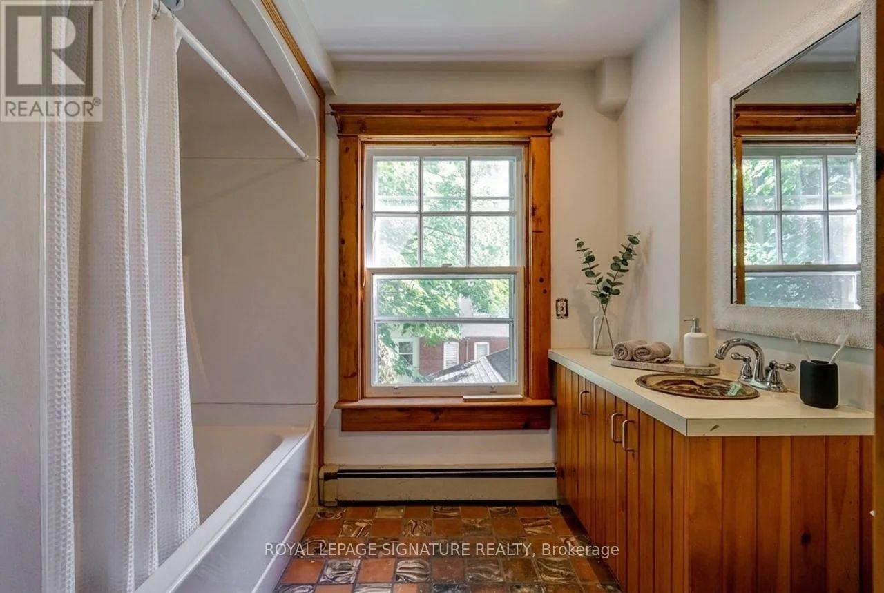 293 ALBERT STREET - 15