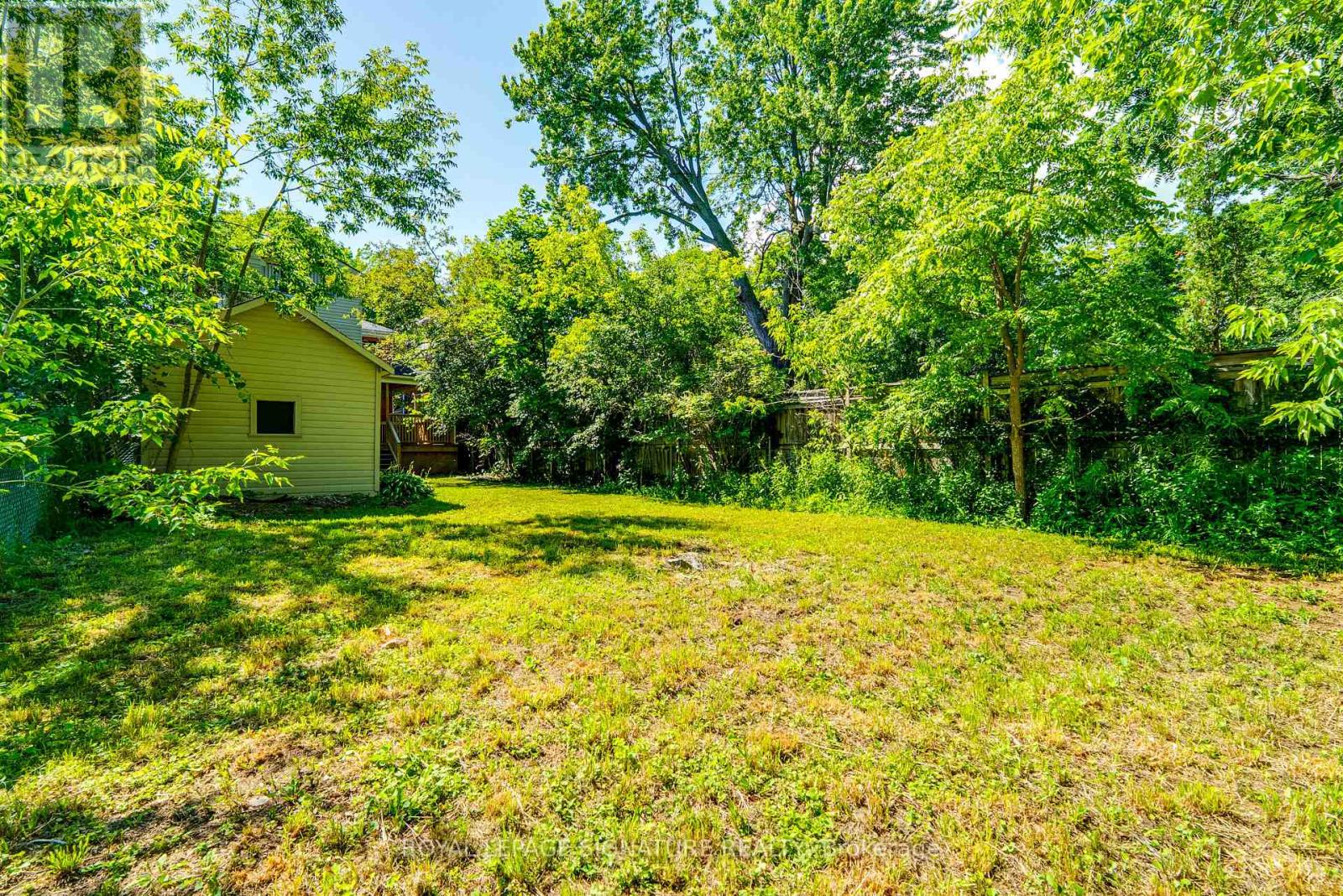 293 ALBERT STREET - 23