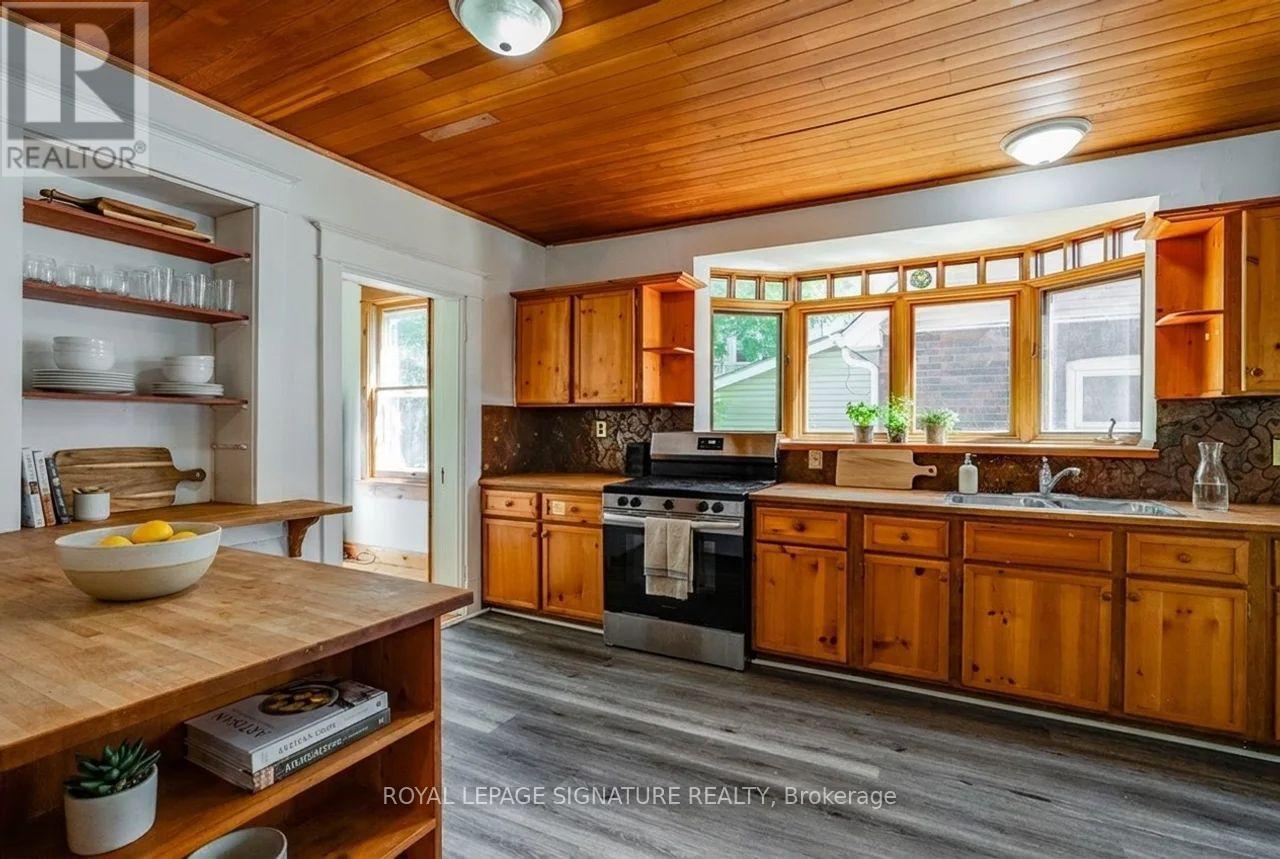 293 ALBERT STREET - 4
