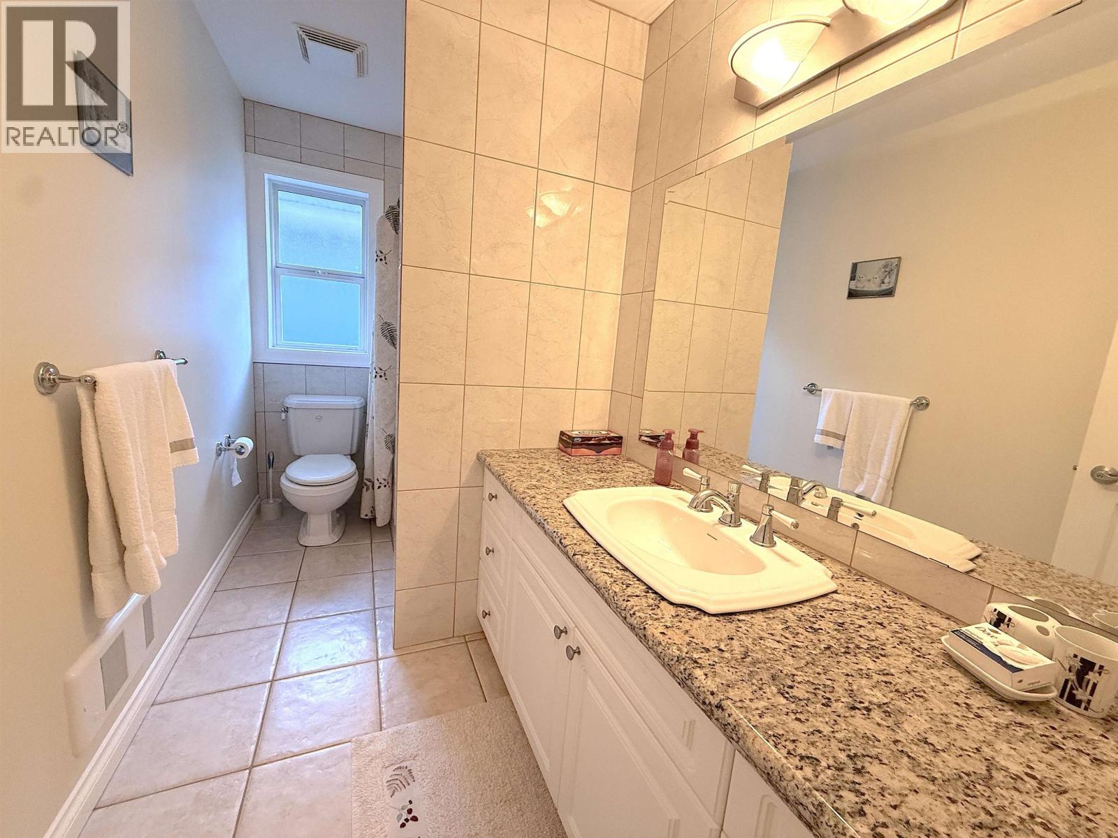 1041 EAGLE DRIVE - 39