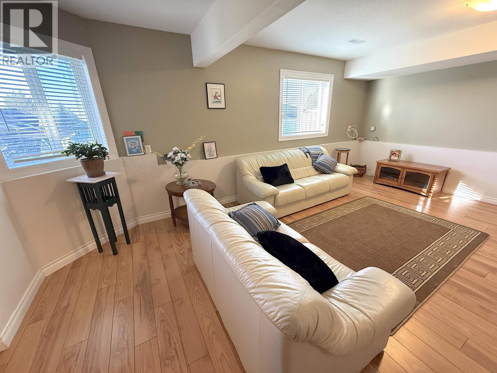 1041 EAGLE DRIVE - 30