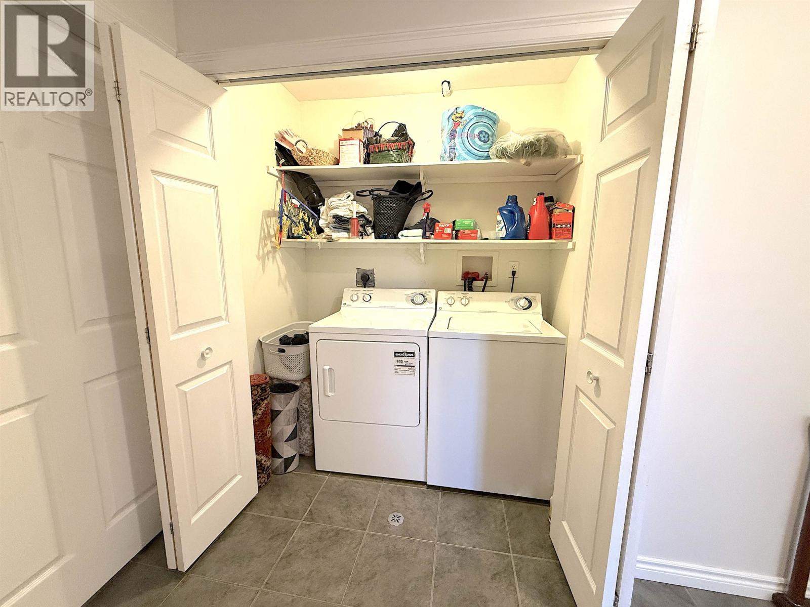 1041 EAGLE DRIVE - 38