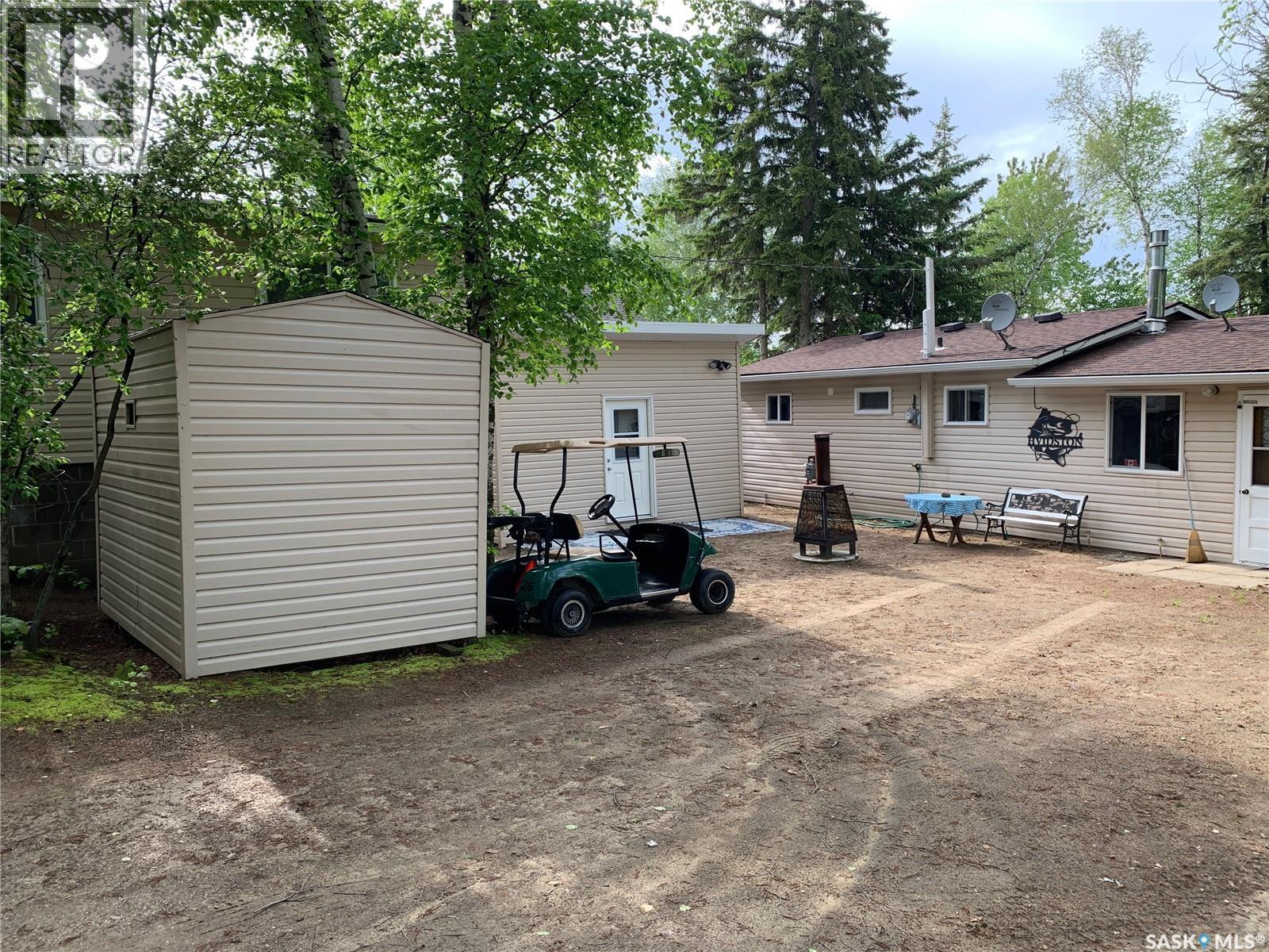 102 Lakeview DRIVE - 18