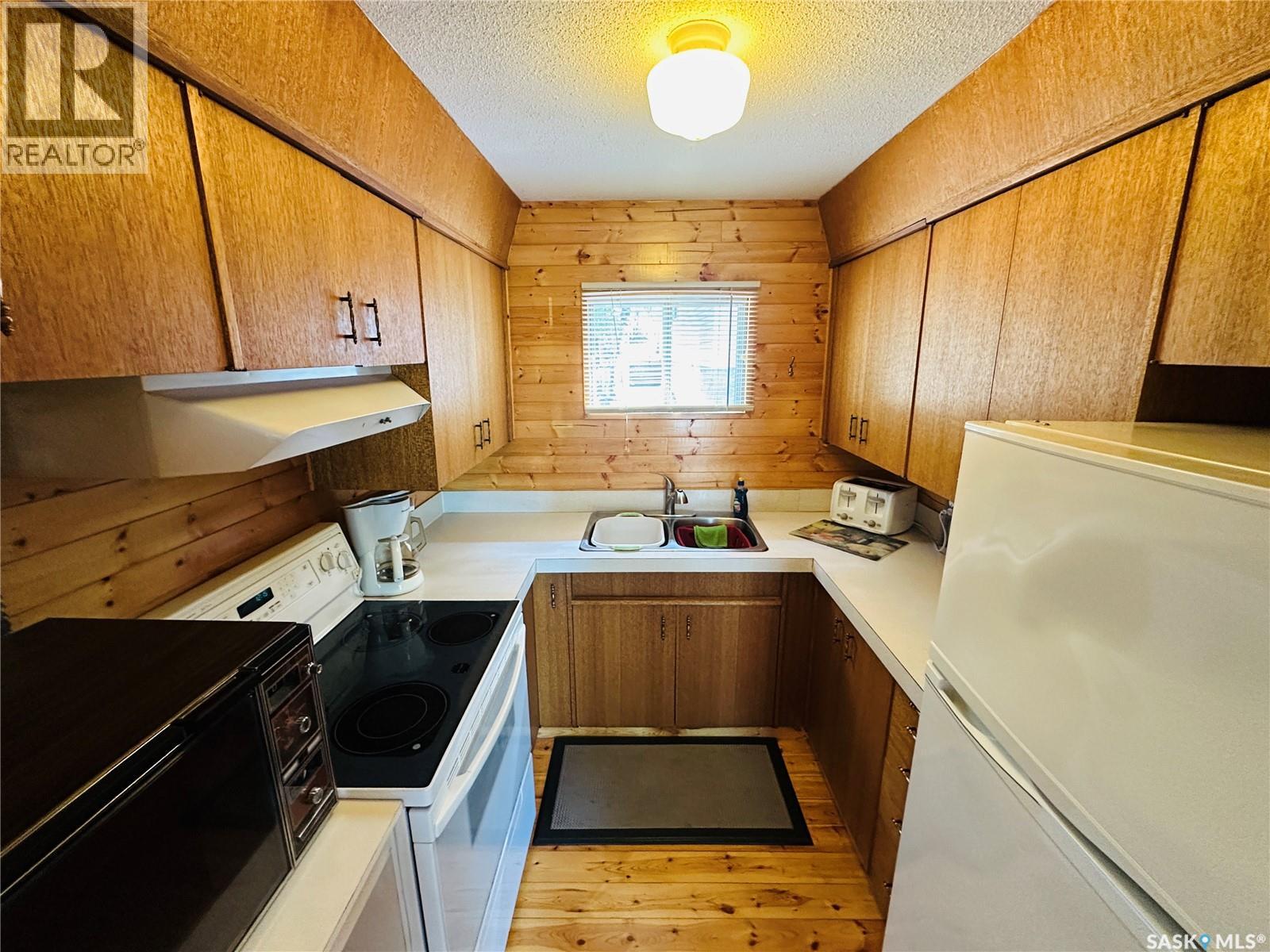 102 Lakeview DRIVE - 8
