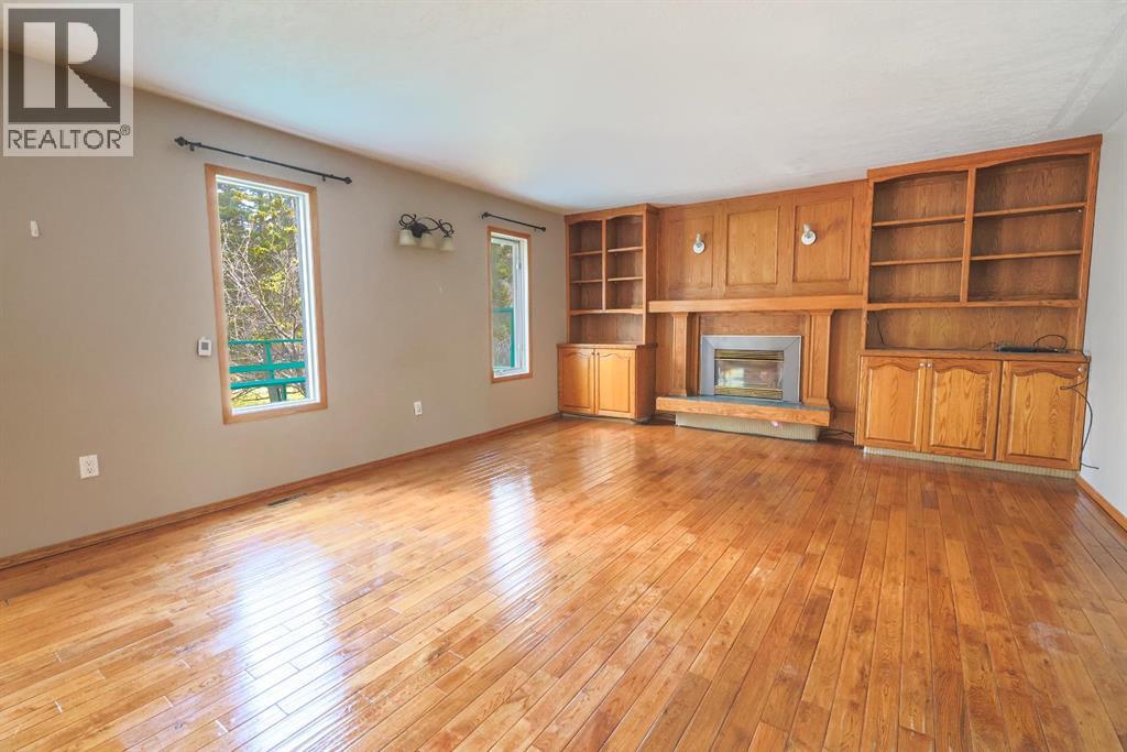 392076 Range Road 8-0 - 8