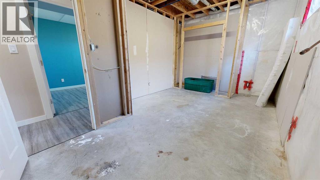 7914 115A Street - 22