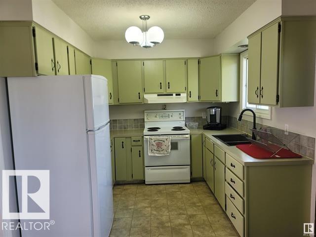 4514 41A ST - 3