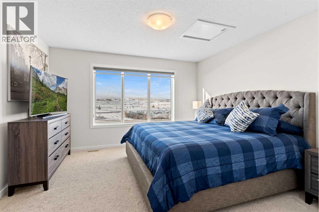 492 Chinook Gate Square SW - 31