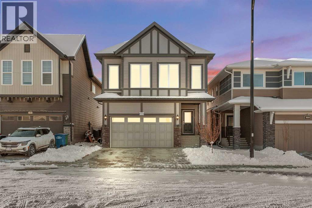492 Chinook Gate Square SW - 2