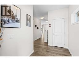 Bedroom - 492 Chinook Gate Square Sw, Airdrie, AB T4B4W1 Photo 6