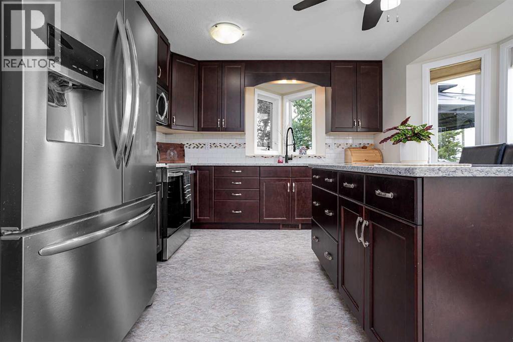 108 Martin Avenue - 11