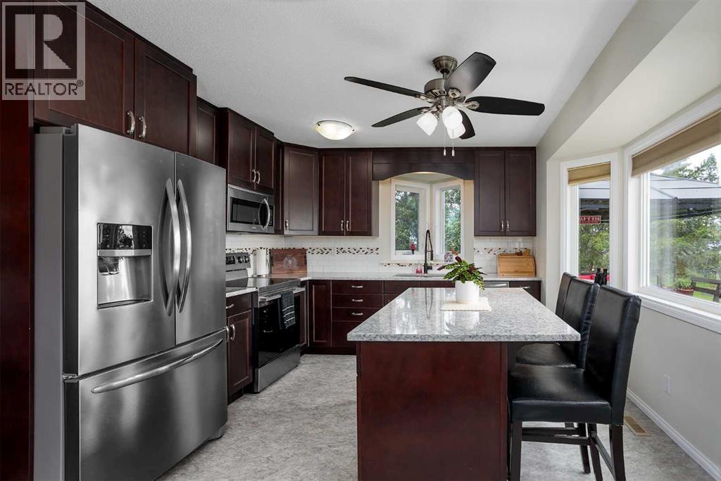 108 Martin Avenue - 9